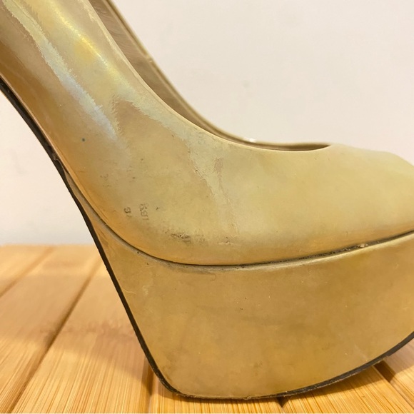 LAST CHANCE | Brian Atwood Platform Peep Toe Stilettos - Picture 12 of 17